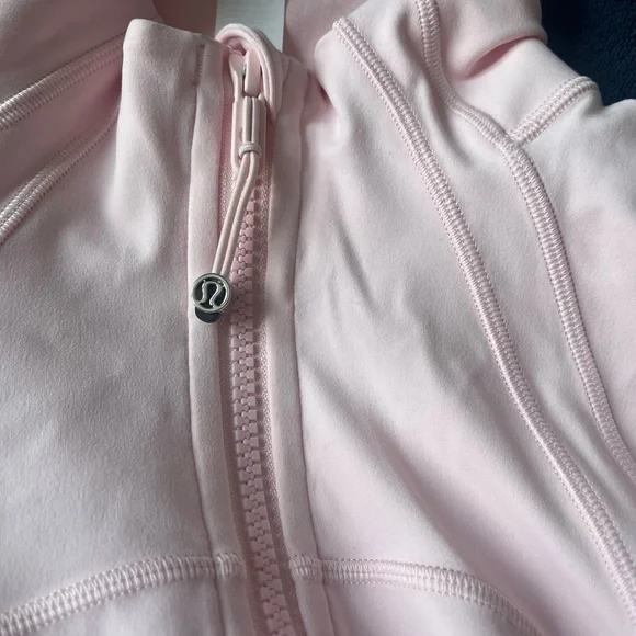 Lululemon Nulu define cropped pink jacket - Picture 2 of 6